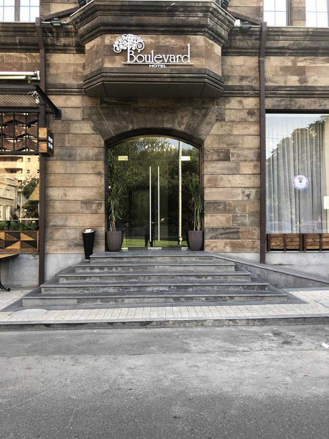 Boulevard Hotel Yerevan Exterior photo